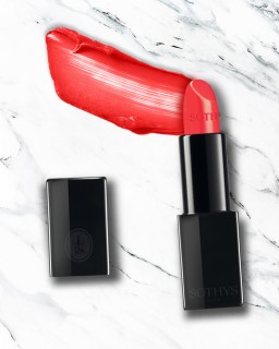 Rossetto rosso tenue Sothys | Effetto naturale, fragranza fruttata Rossetto rosso tenue Sothys | Effetto naturale, fragranza fruttata